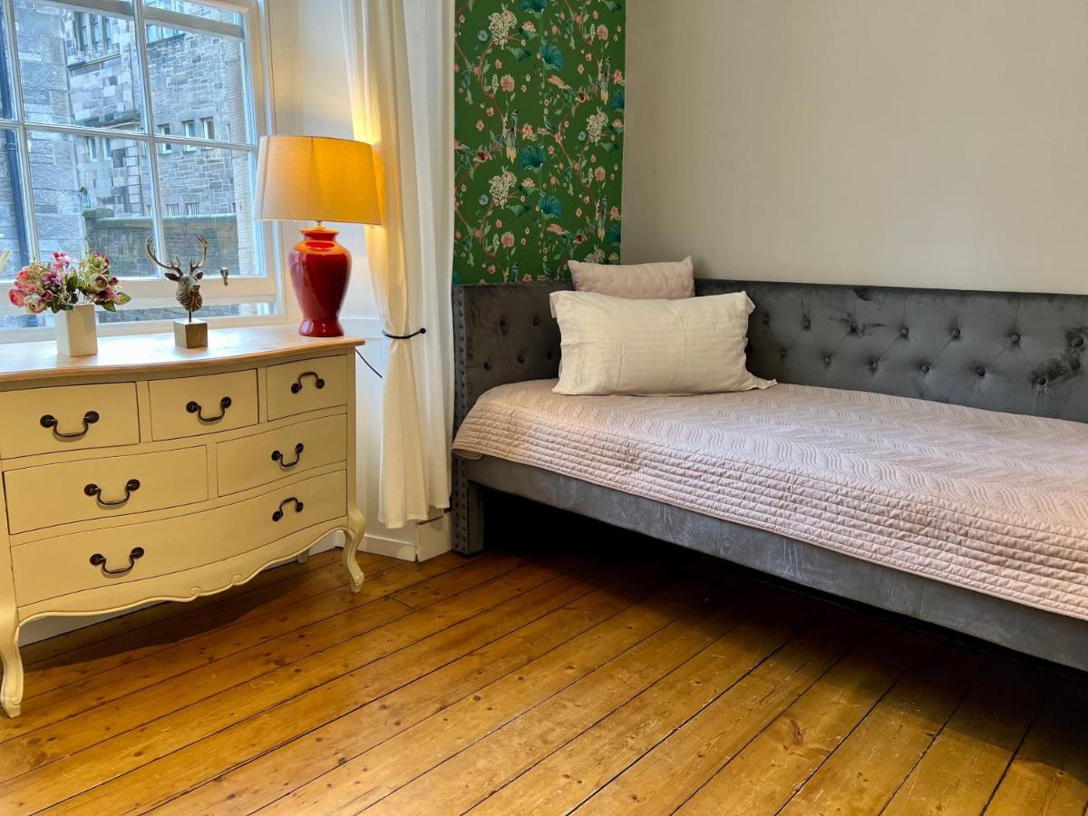 Old Town Centre Apartment 5 Mins To Edinburgh Castle — Photos 3